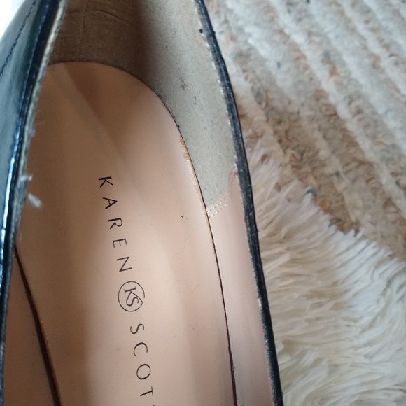 Karen Scott black pumps - Picture 6 of 7